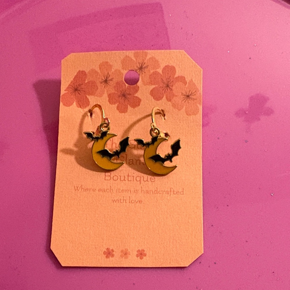 Charming Gold Crescent Moon and Bat Halloween/Fall Earrings-New